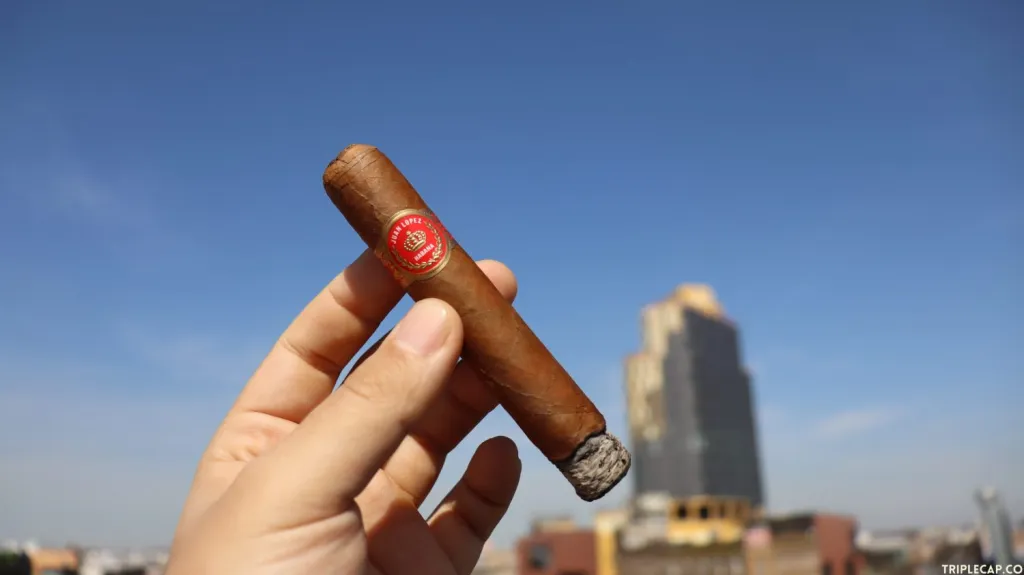 Juan López Selección No.2 First Third