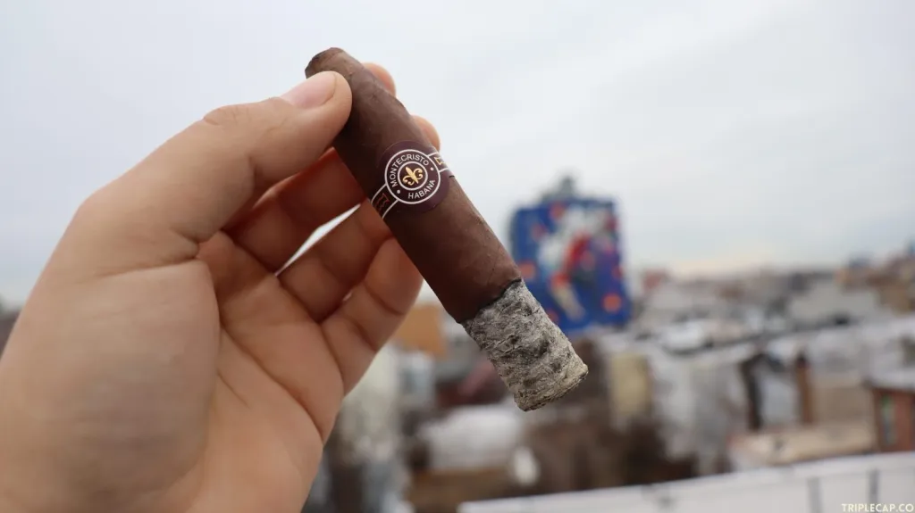 Montecristo Petit No. 2 Second Third Montecristo Petit No. 2 Second Third